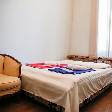 Apartment On Chubinashvili 30 Tbilisi Luaran gambar